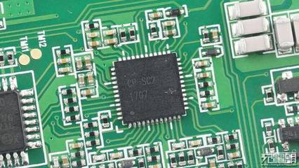 美国亚马逊爆款！RAVPOWER泽宝无线充电器深度拆解与芯片方案剖析